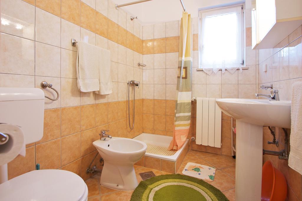 Apartments Graziella Porec Ngoại thất bức ảnh
