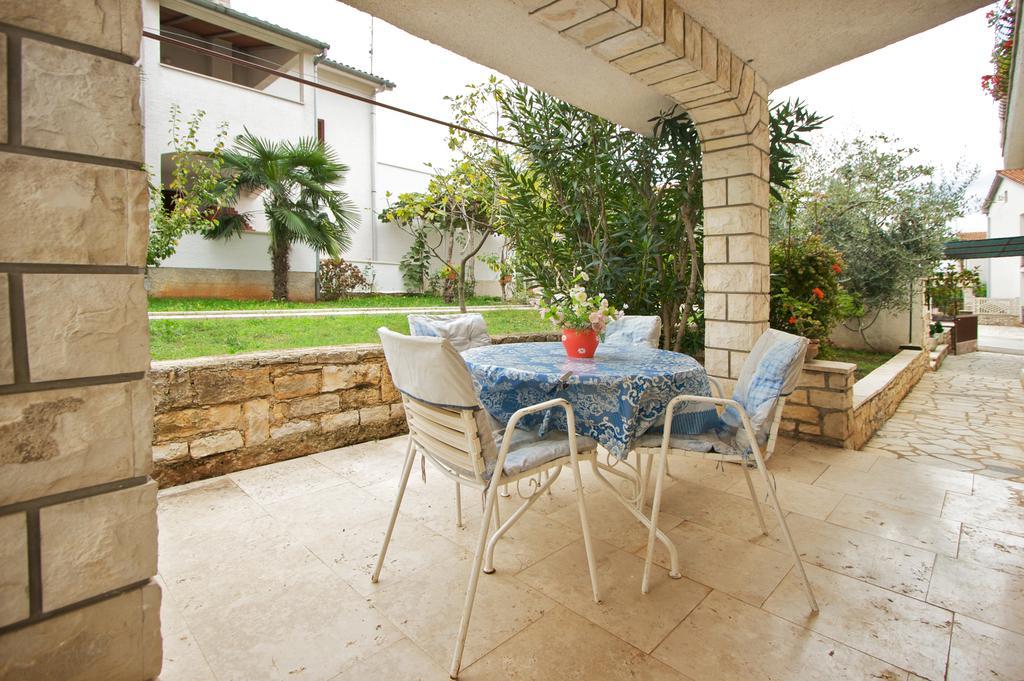 Apartments Graziella Porec Ngoại thất bức ảnh